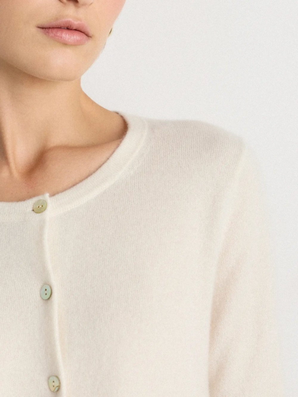Quince Mongolian Cashmere Cardigan Sweater - Picture 2 of 4